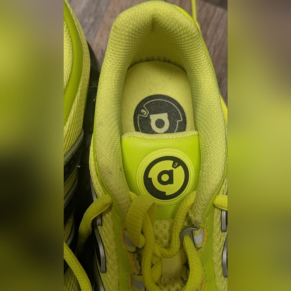 Adidas MEGARIDE Yellow Sneakers main image 9